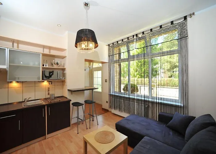 Na Fali アパート *