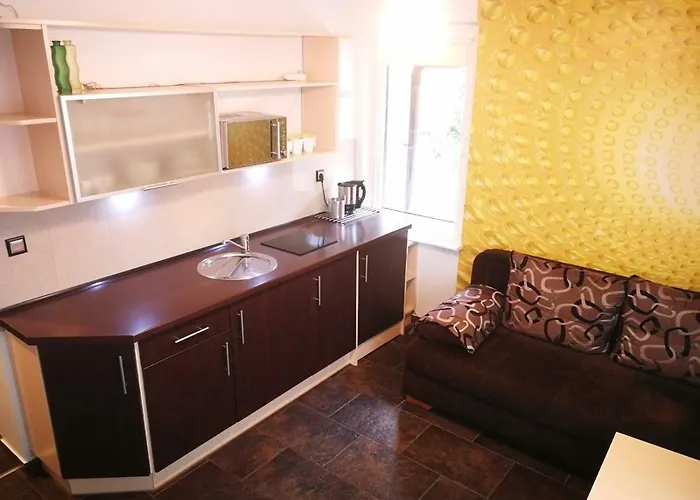 Na Fali アパート *